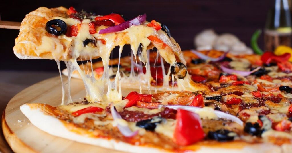 Pizza, one of the typical dishes of Italy
