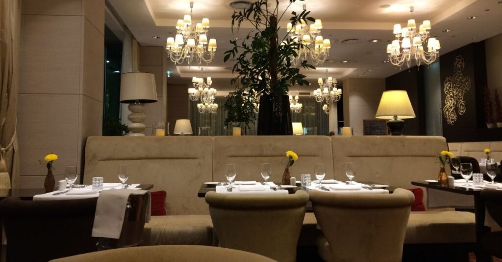 Riverbank Restaurant